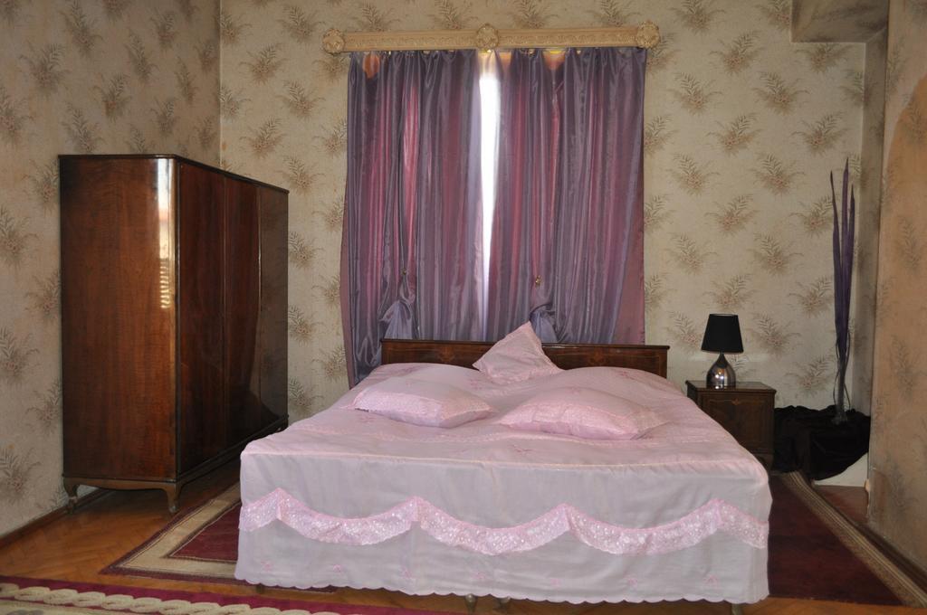Guest House Cico Tel Avi Exterior foto