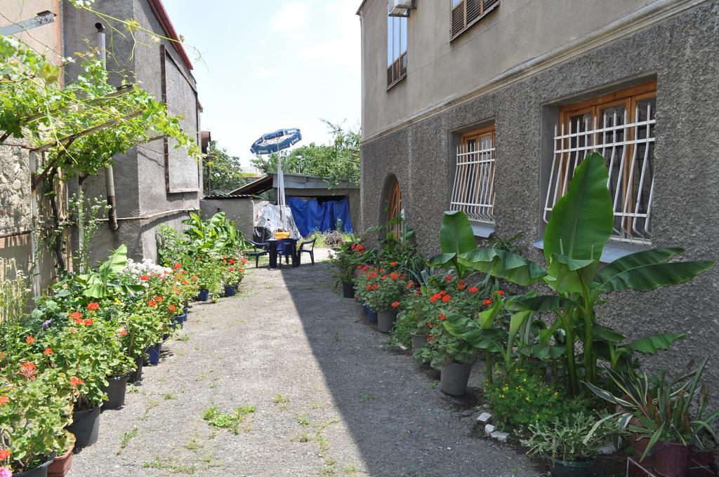 Guest House Cico Tel Avi Exterior foto